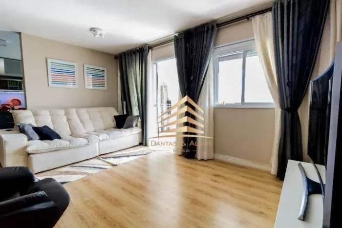 Vendo Apartamento No Condomínio Bosque Ventura 2 dormitórios 1 Suíte 1 Vaga