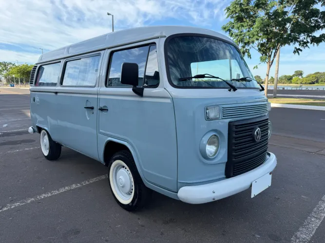 Volkswagen Kombi Last Edition 56 1.4 MI Total Flex 2014