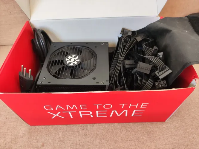 Fonte xpg core reactor 850w modular