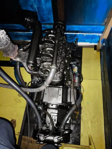 Motor MWM 229 3 CILINDROS, com reversor hidráulico 3x1