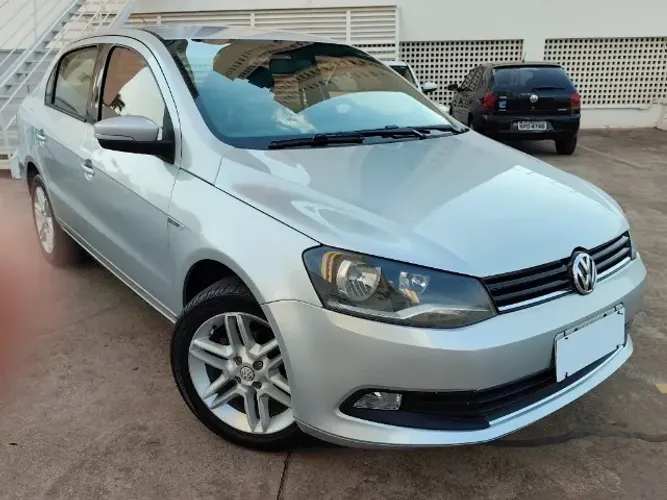 Volkswagen Voyage Evidence 1.6 Total Flex 8V 4P 2015