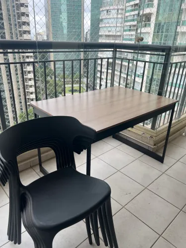 Kit mesa de jantar retangular 150 x 80 com 6 cadeiras plástico firme