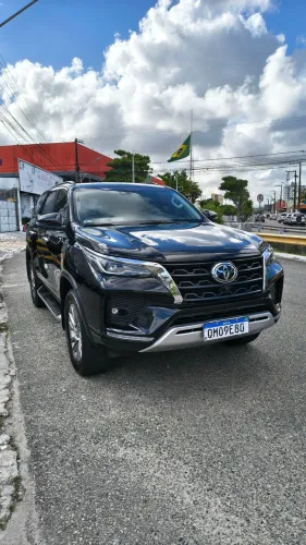 Toyota Hilux SW4 SRX 4X4 2.8 TDI 16V Dies. Aut. 2023
