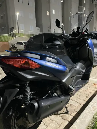 Xmax 250 2021 