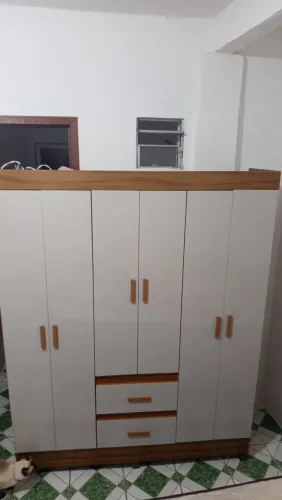 Guarda roupa