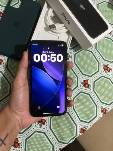 iPhone 11
