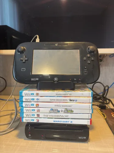 Wii U Deluxe completo + 6 jogos