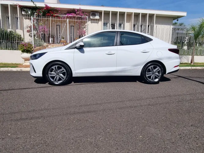 Hyundai HB20S Comfort Plus 1.0 TB Flex 12V AUT 2025