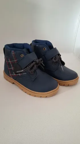 Bota infantil