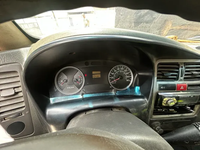 Hyundai HR 2.5 TCI Diesel (rs/rd) 2008