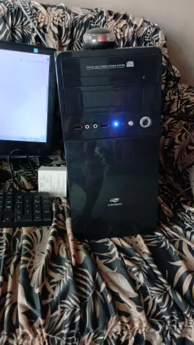 Vendo pc de escritório completo