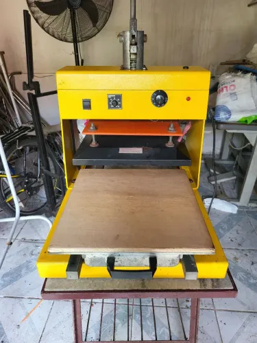 Prensa Térmica Compacta Print para Estampar Camisetas