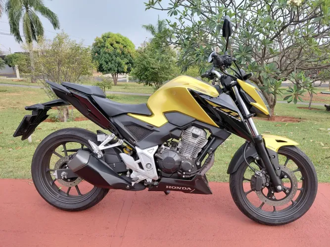 CB 300F TWISTER 2024 ABS NOVA