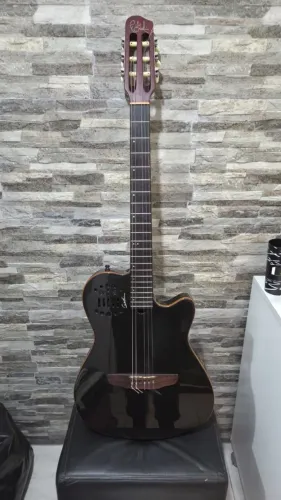 Violão Godin ACS SA Slim Nylon Ano 2012