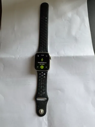 Apple Watch SE 3 novinho