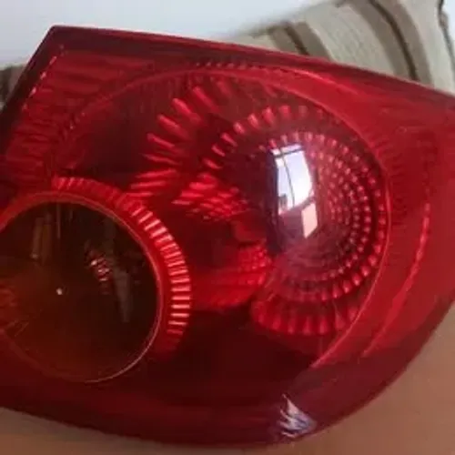Lanterna traseira Corolla Ld direito