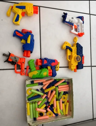 Armas de brinquedo Nerf