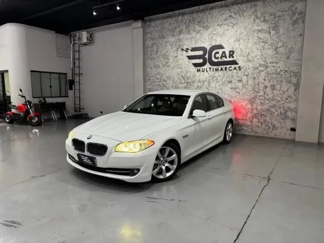BMW 528IA 2.0 Turbo 16V 245cv 4P 2013