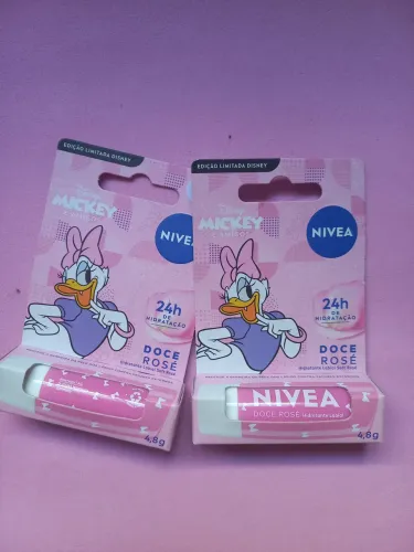 2x Hidratante Labial Rose - Nivea - edição Disney