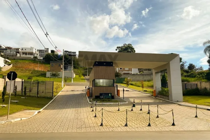 Terreno com localização estratégica na Cidade Alta