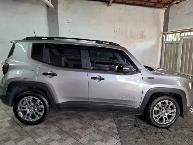 Jeep Renegade Sport T270 1.3 TB 4X2 Flex Aut. 2022