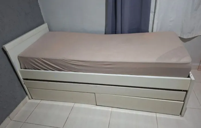 Bi cama Infanto juvenil.