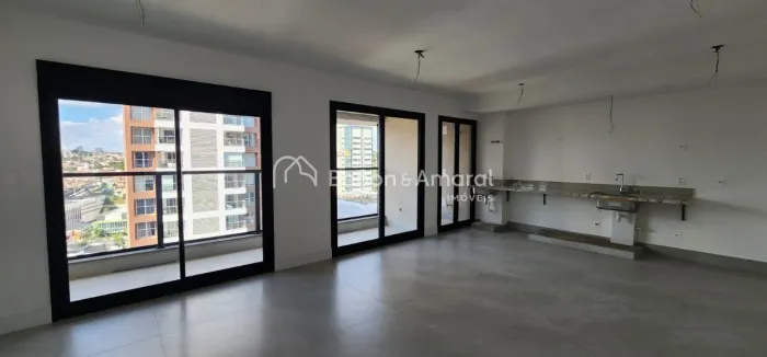 Studio moderno à venda no Cambuí - Campinas