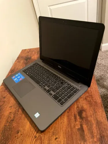 Notebook Dell inspiron 15" i7 7 geracao SSD 512 GB AMD Radeon 4GB 8 GB RAM