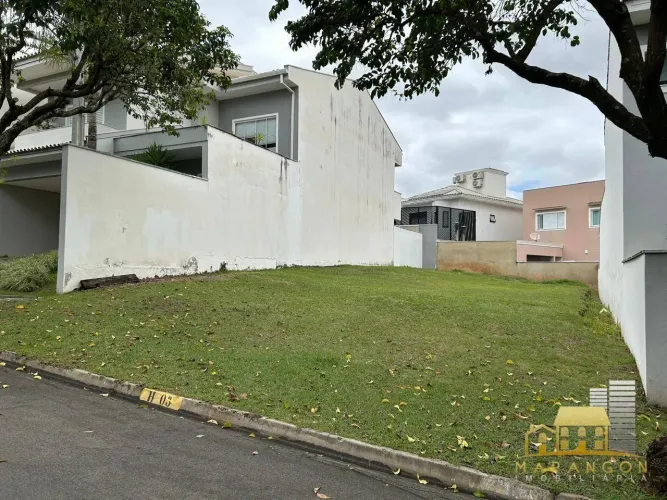 Terreno á venda Condomínio Saint Claire
