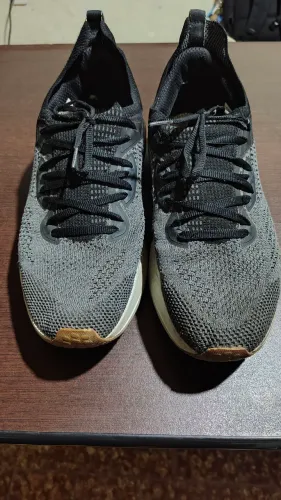 Tênis Under Armor 43
