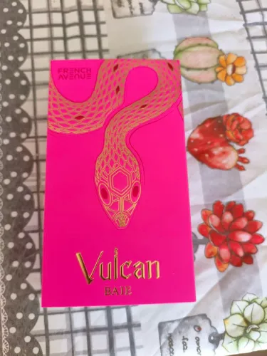 Perfume Feminino VULCAN BAIE NOVO
