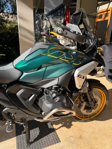 BMW r1300 GS option 719 2025 4500kms único dono particular 