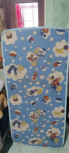 Vendo berço c/colchão ortobom