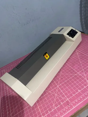 PLASTIFICADORA E LAMINADORA TANDER
