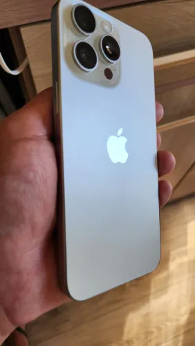 iPhone 15 pro max 1T