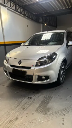 Renault Sandero Expression Hi-flex 1.6 8V 5P 2012