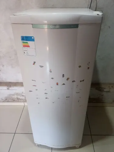 Geladeira Consul funcionando perfeitamente tudo normal geladeira Consul econômica de ener