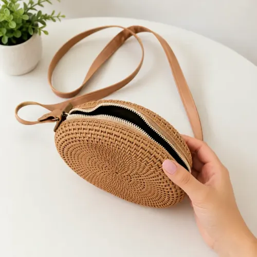 BOLSA DE OMBRO BEGE NOVO (NUNCA USADA) ? PREÇO DE DESAPEGO PARA SAIR HOJE!