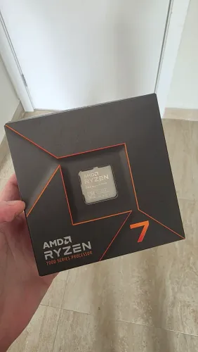 Ryzen 7 7700x