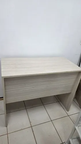 Mesa de escritório de mdf