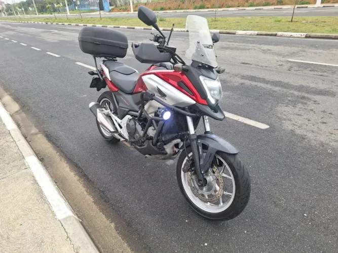 Vendo NC750 - Econômica - Abaixo de tabela