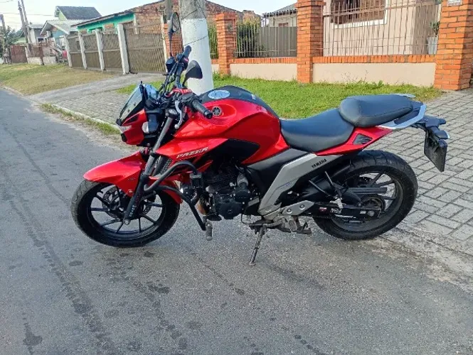 Vendo fazer extremamente cuidada.