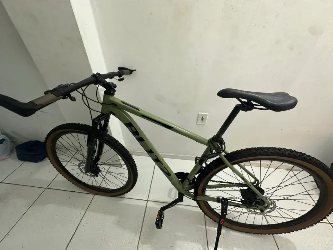 Bicicleta marca ( BLITZ ) aro 29