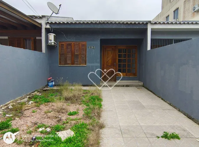 Casa com Piscina à Venda no Parque Olinda em Gravataí 2 Dormitórios e Amplo Quintal