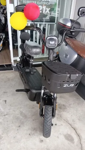 Bicicleta elétrica boa Nova comprei agora a pouco