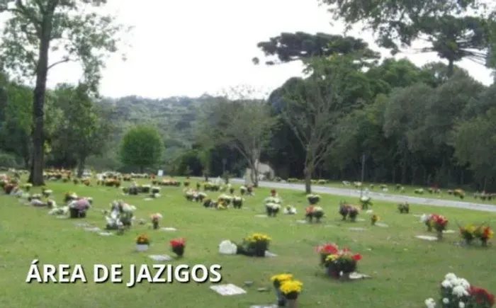 Jazigo no Parque Iguaçu