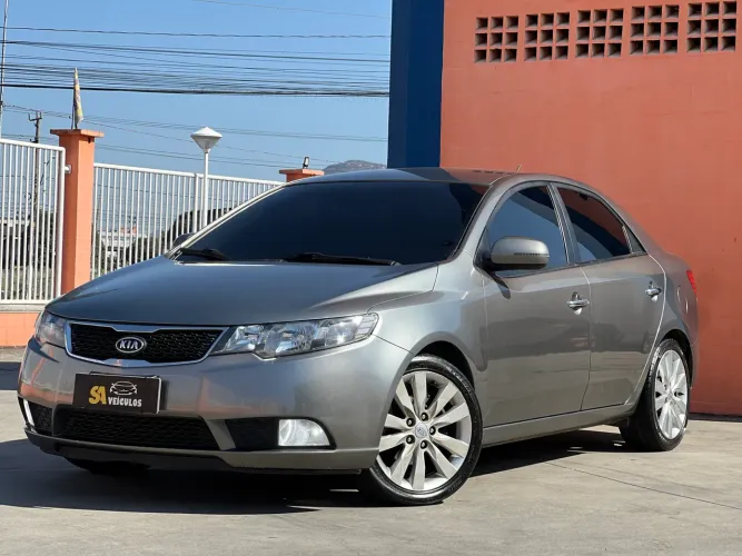 Kia Motors Cerato 1.6 16V Aut. 2012