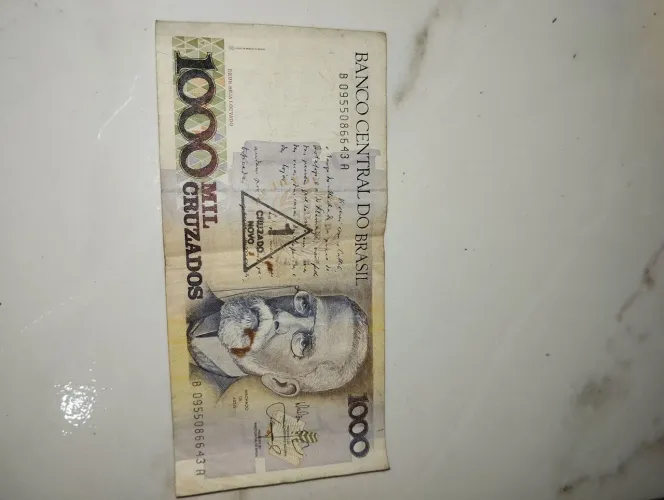 Vendo está cédula de 1000 cruzados novo, para colecionador enterasado *58.