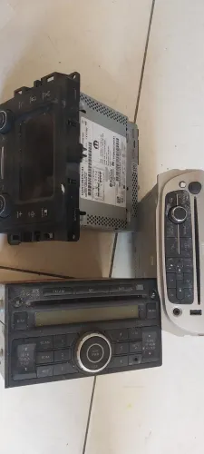 1 midia e 2 radios