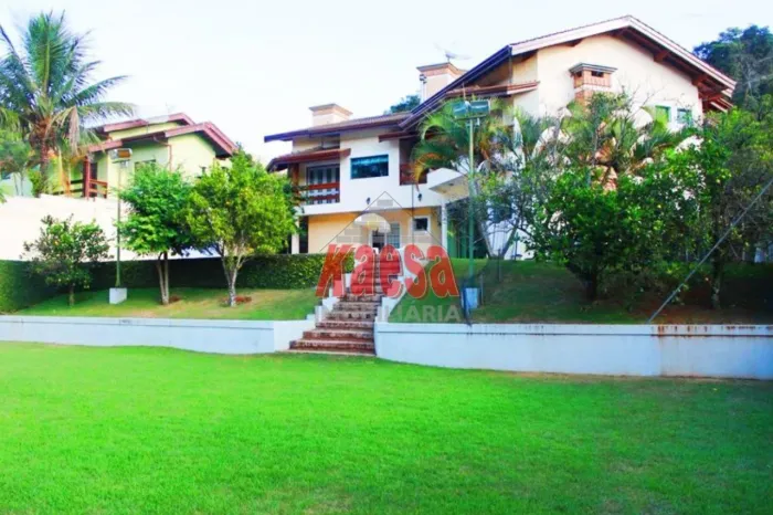 Casa com 4 dormitórios à venda, 400 m² por R$ 2.700.000 - Condomínio Flamboyant - Atibaia/